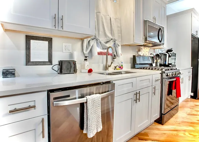 Lux Apt In Bronzeville, Min From Downtown-rsv Now! Апартаменты *