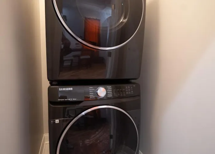 Lux Apt In Bronzeville, Min From Downtown-rsv Now! Апартаменты Чикаго